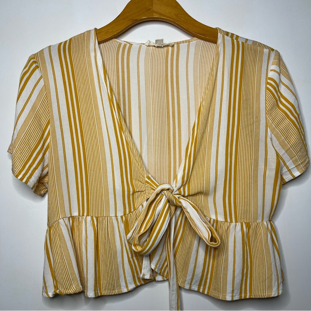 Front Tie Crop Top
